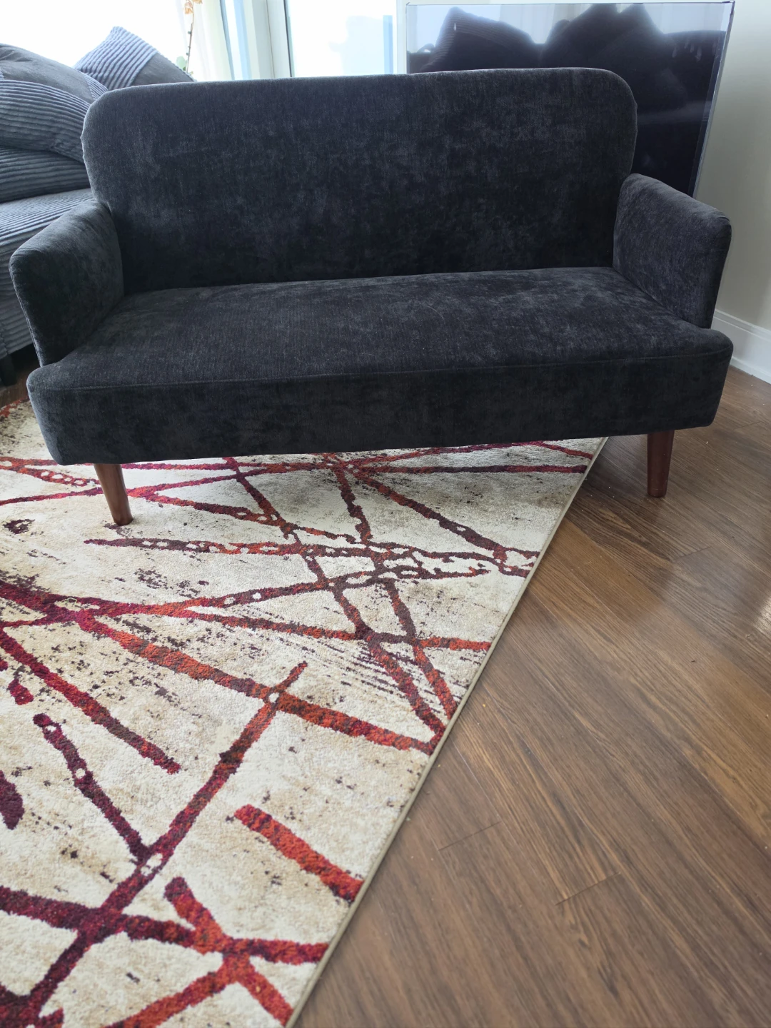 Black/ Charcoal Loveseat - photo 3
