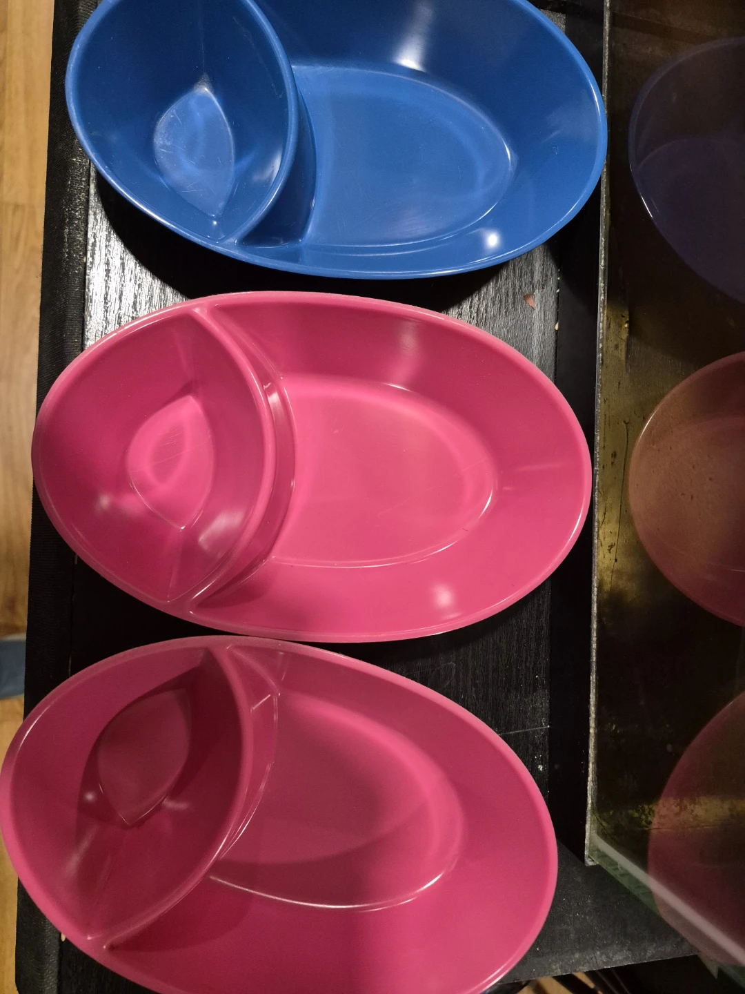 Set of 3 Divided Plates - Blue and Pink