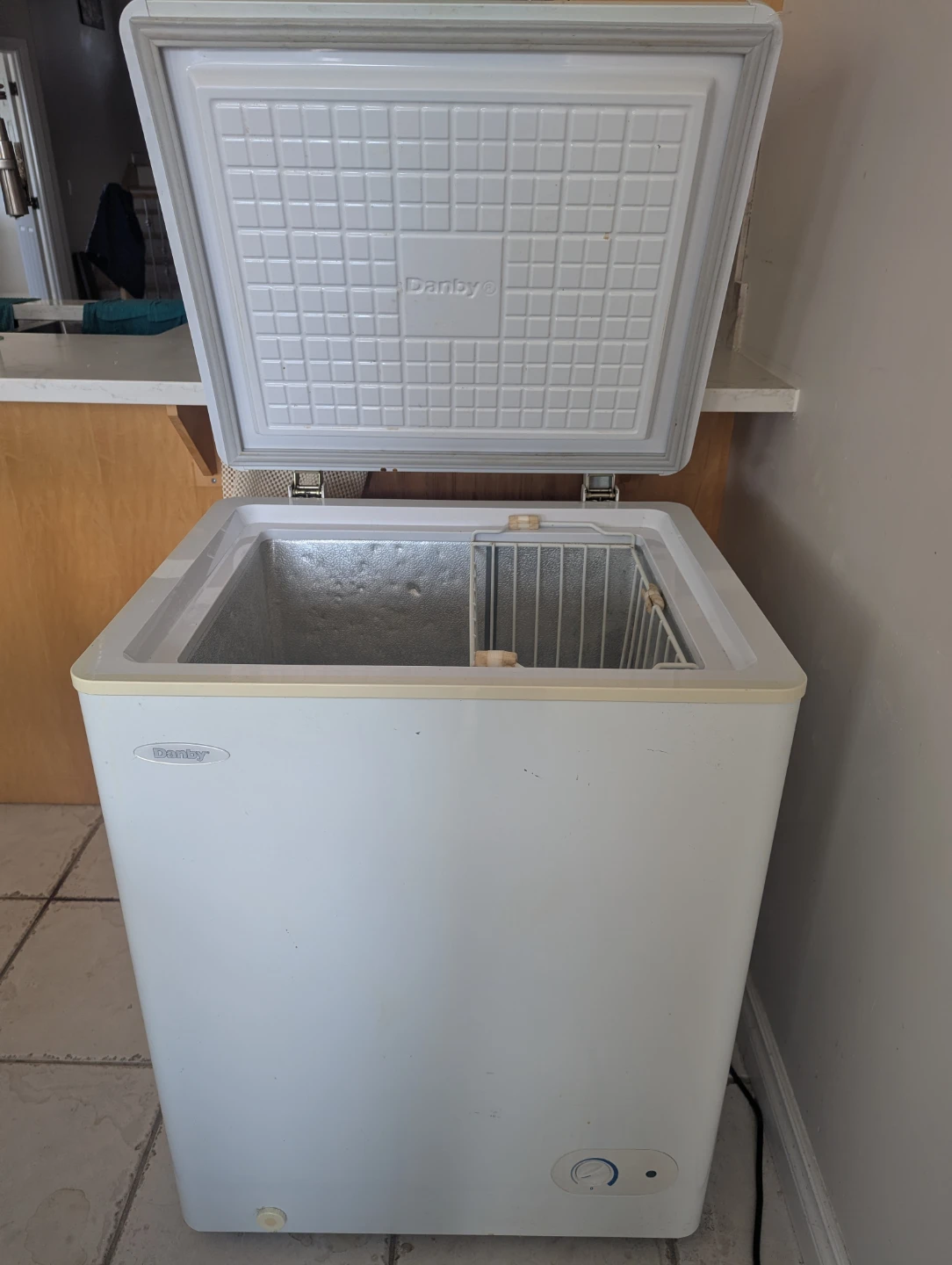 Danby 3.8 cubic feet Chest Freezer