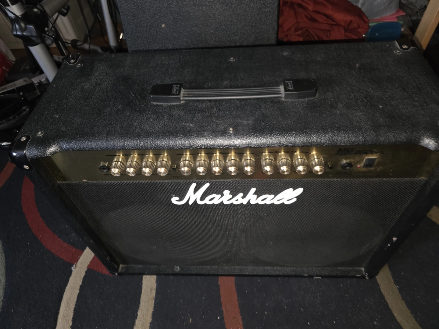Marshall MG250DFX Guitar Amp - photo 3