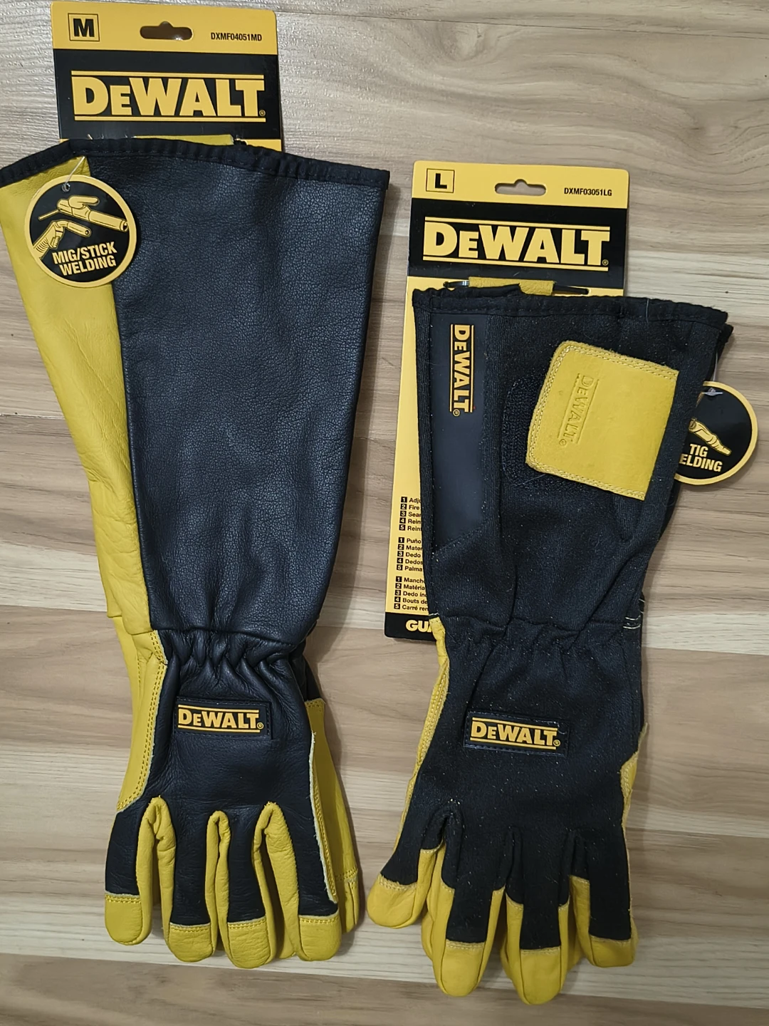 DEWALT MIG/STICK Welding Gloves (M & L)