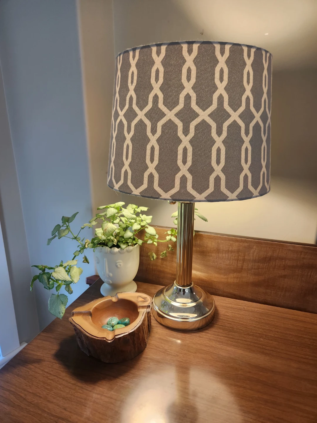 Brass Table Lamp with Geometric Shade - photo 2