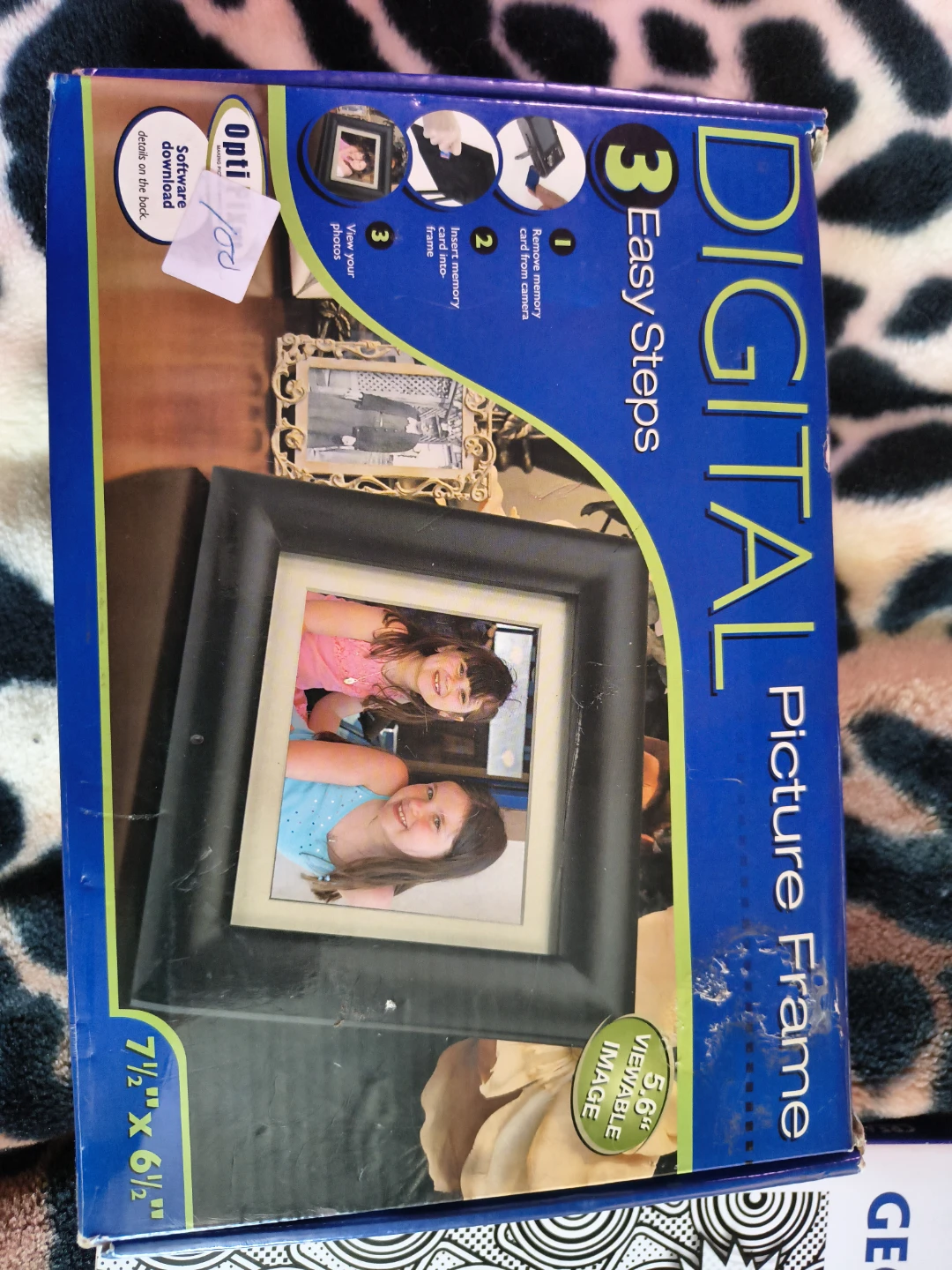 Digital Picture Frame &  Geometric Designs Coloring Book - photo 2
