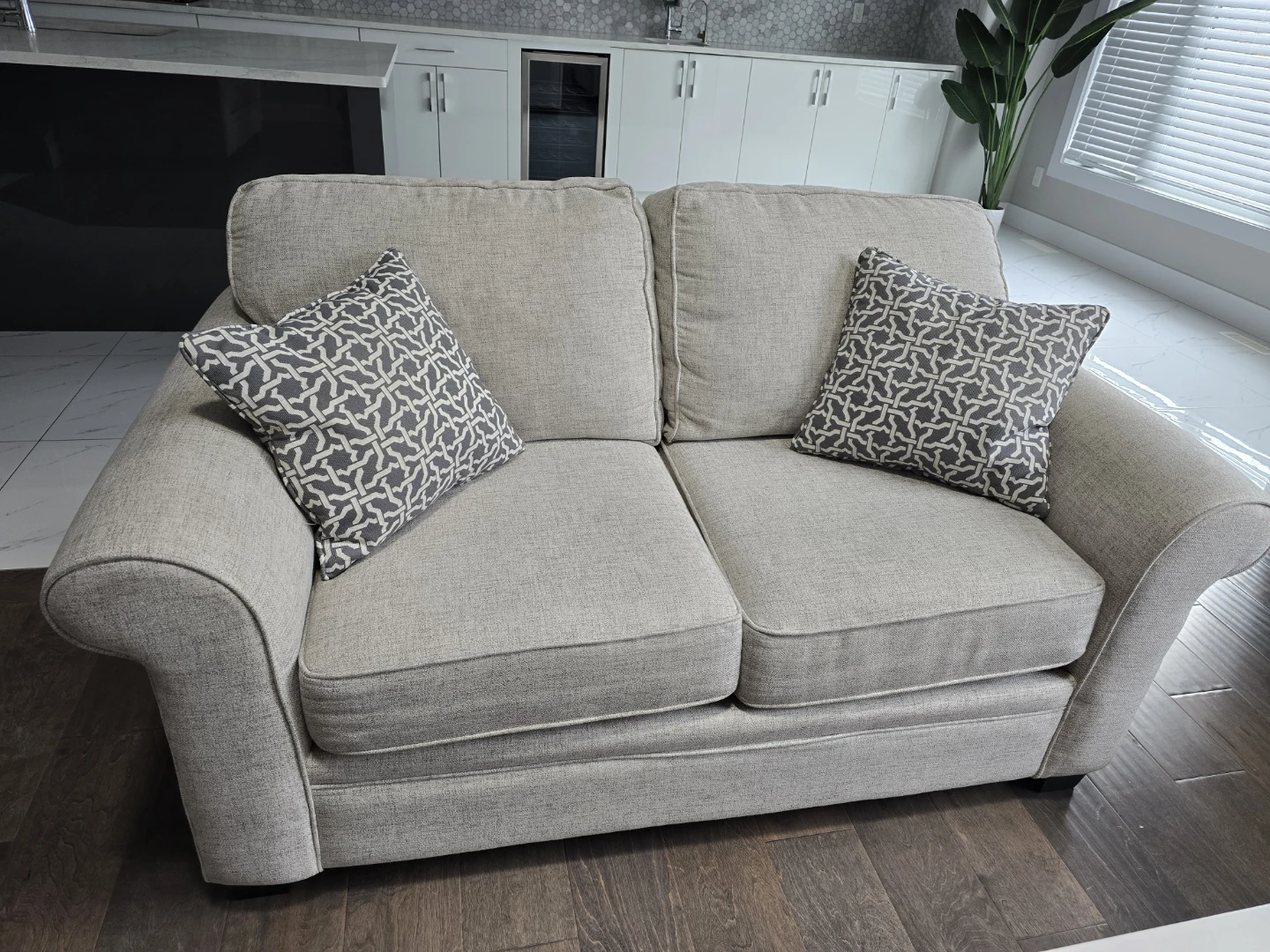 Light Grey Sofa and Loveseat Set with Accent Pillows - photo 3