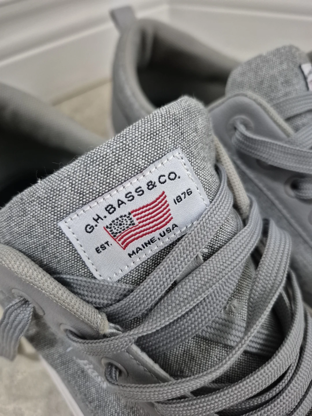 Men's shoes. Bass & Co. Grey Textile Lace-Up Sneakers - photo 2
