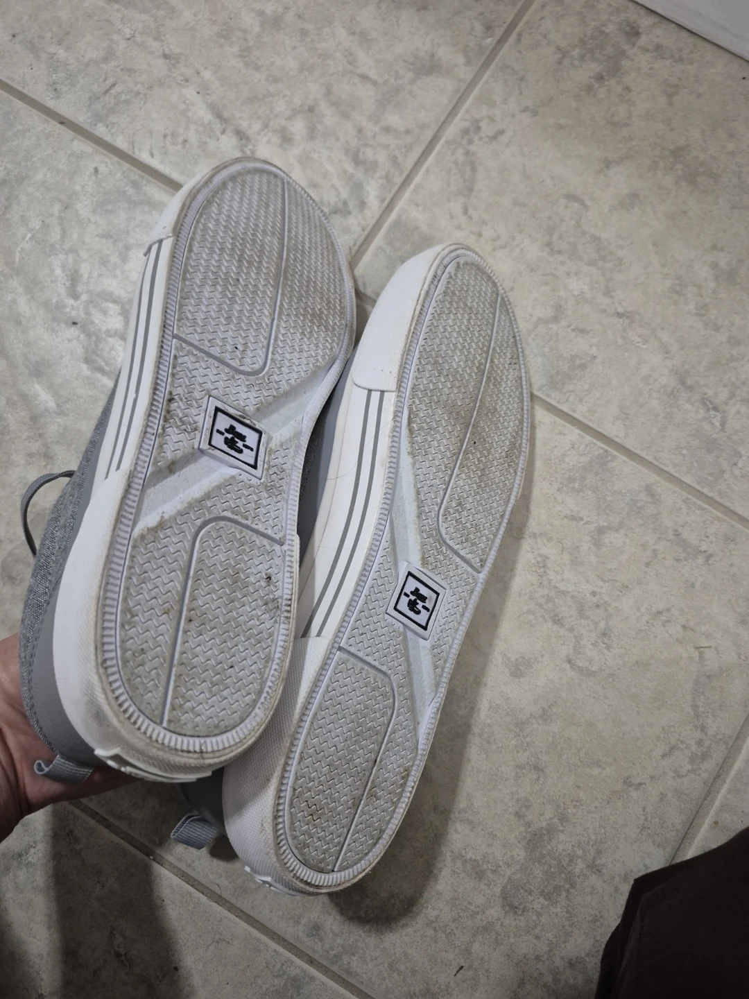 Men's shoes. Bass & Co. Grey Textile Lace-Up Sneakers - photo 5