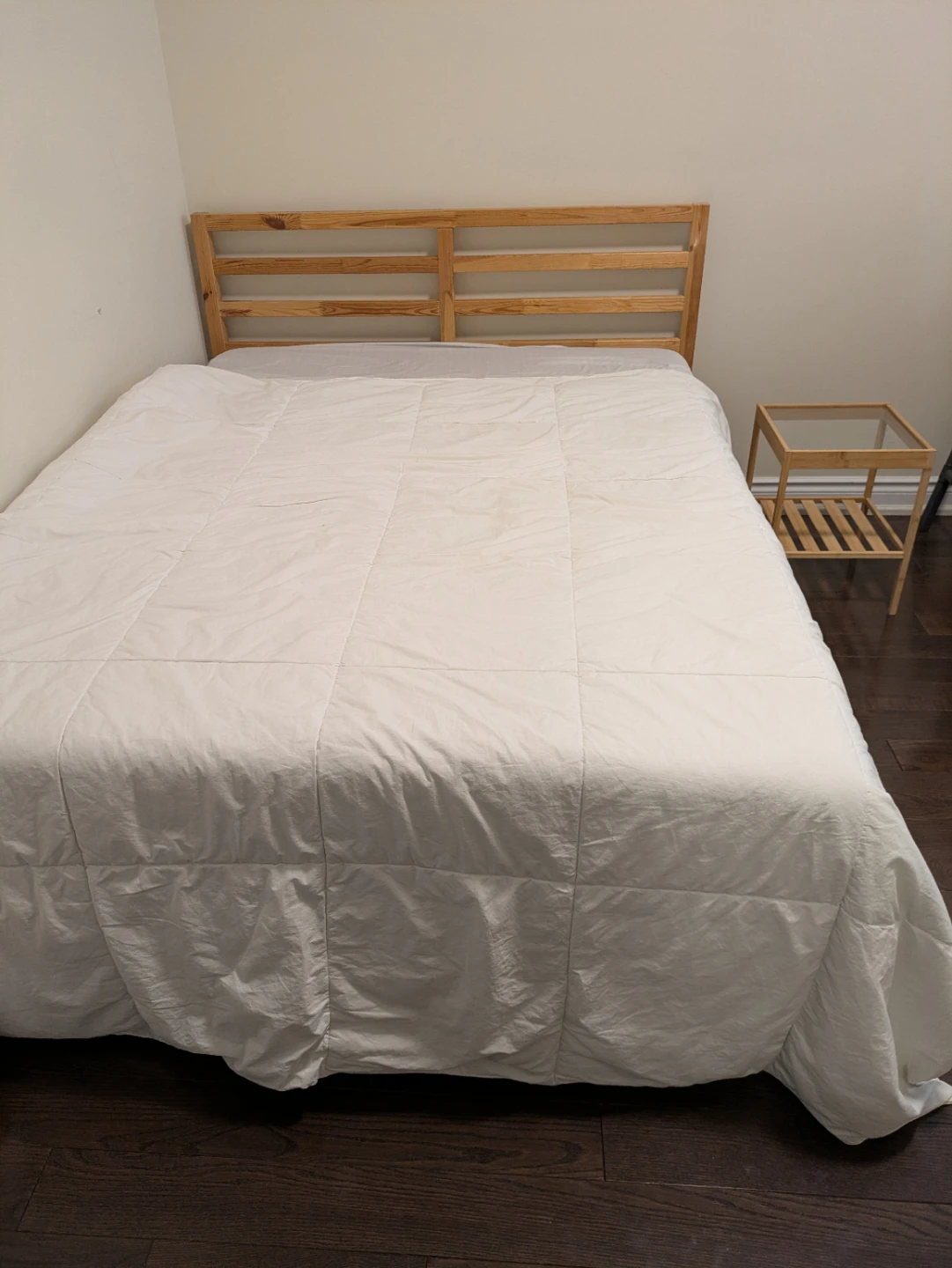 Wooden full bed with mattress  1 side table and dresser