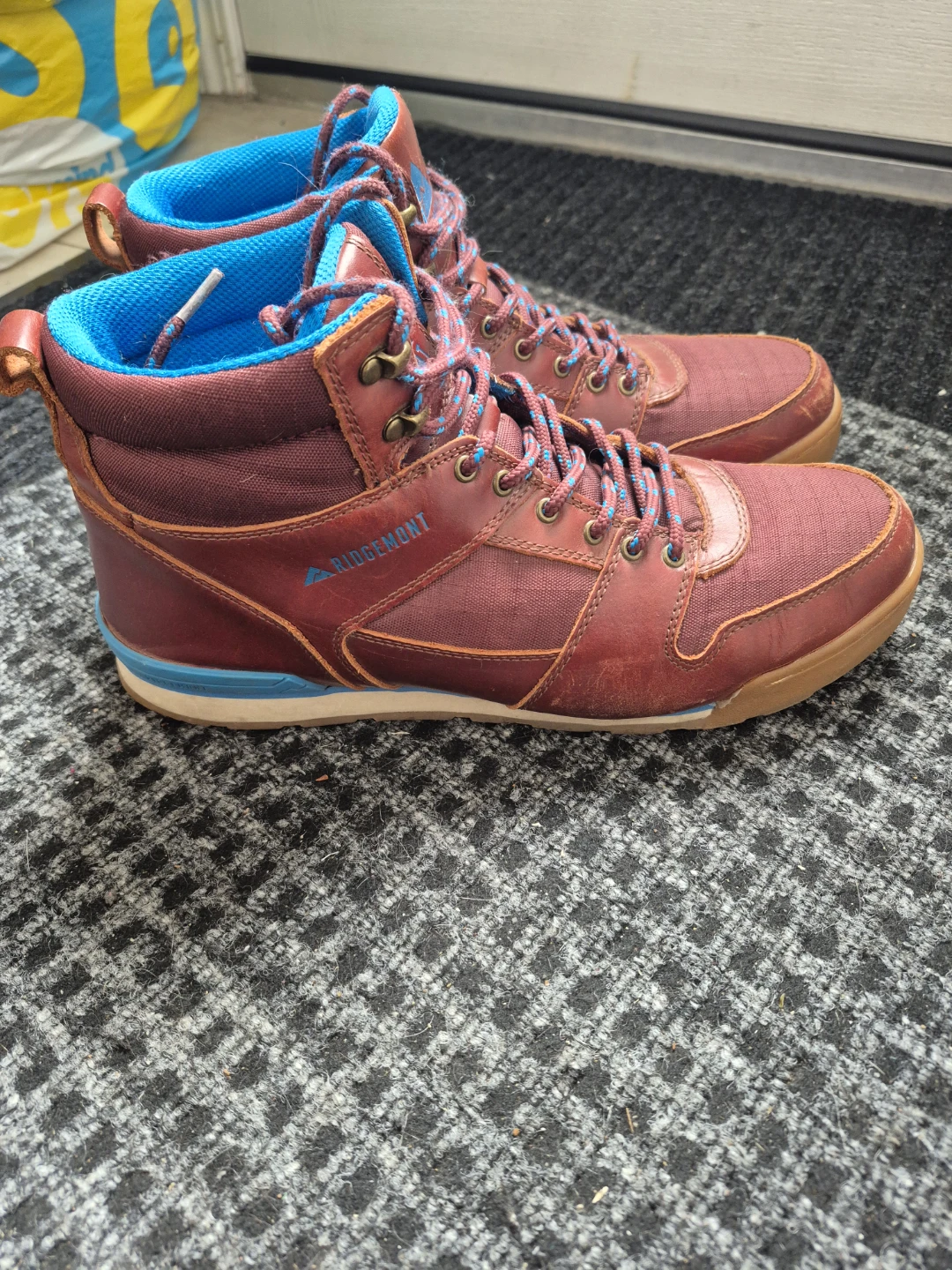 Ridgemont High Top Hiking Shoes - photo 2