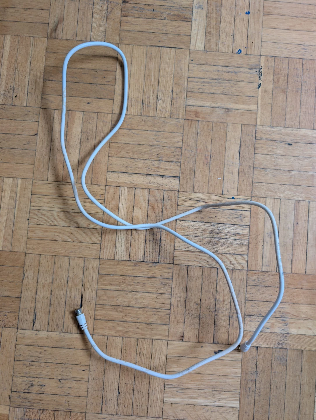 White Coaxial Cable with F-Type Connectors - photo 3