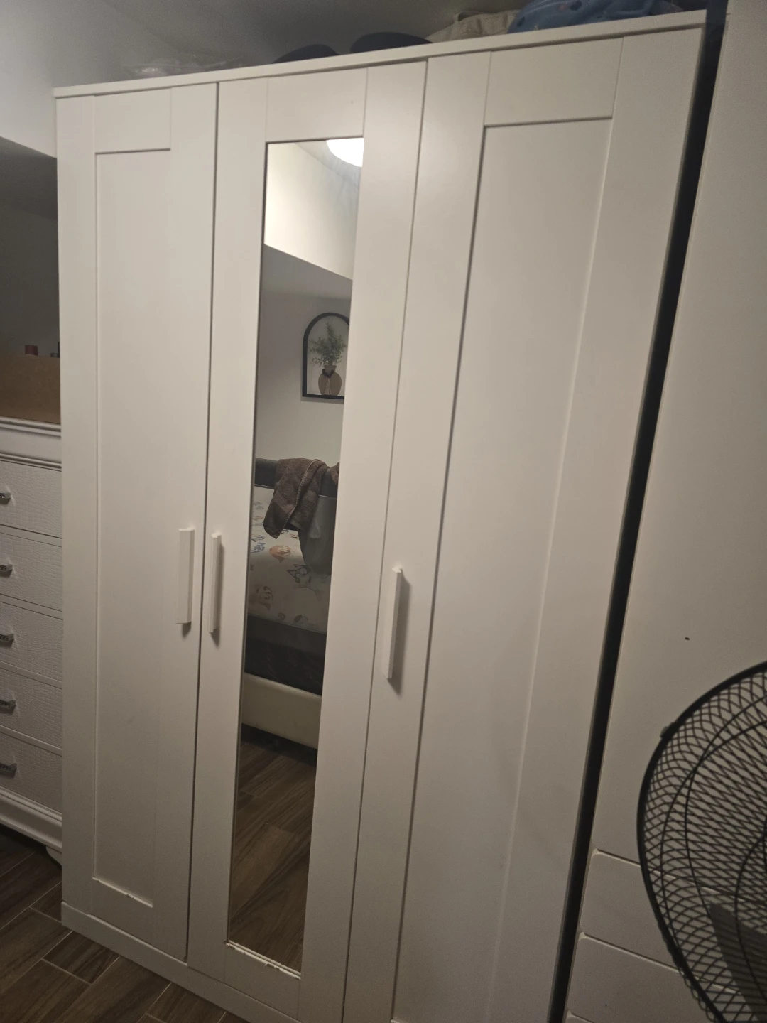 White 3-Door Wardrobe with Mirror