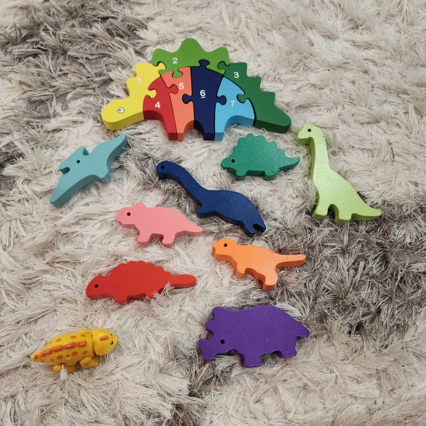 Wooden Dinosaur Puzzle Toy Set