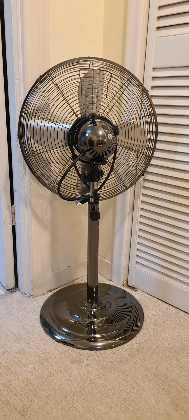 Metal Oscillating Stand FAN - Aloha Breeze - Great Condition - photo 3