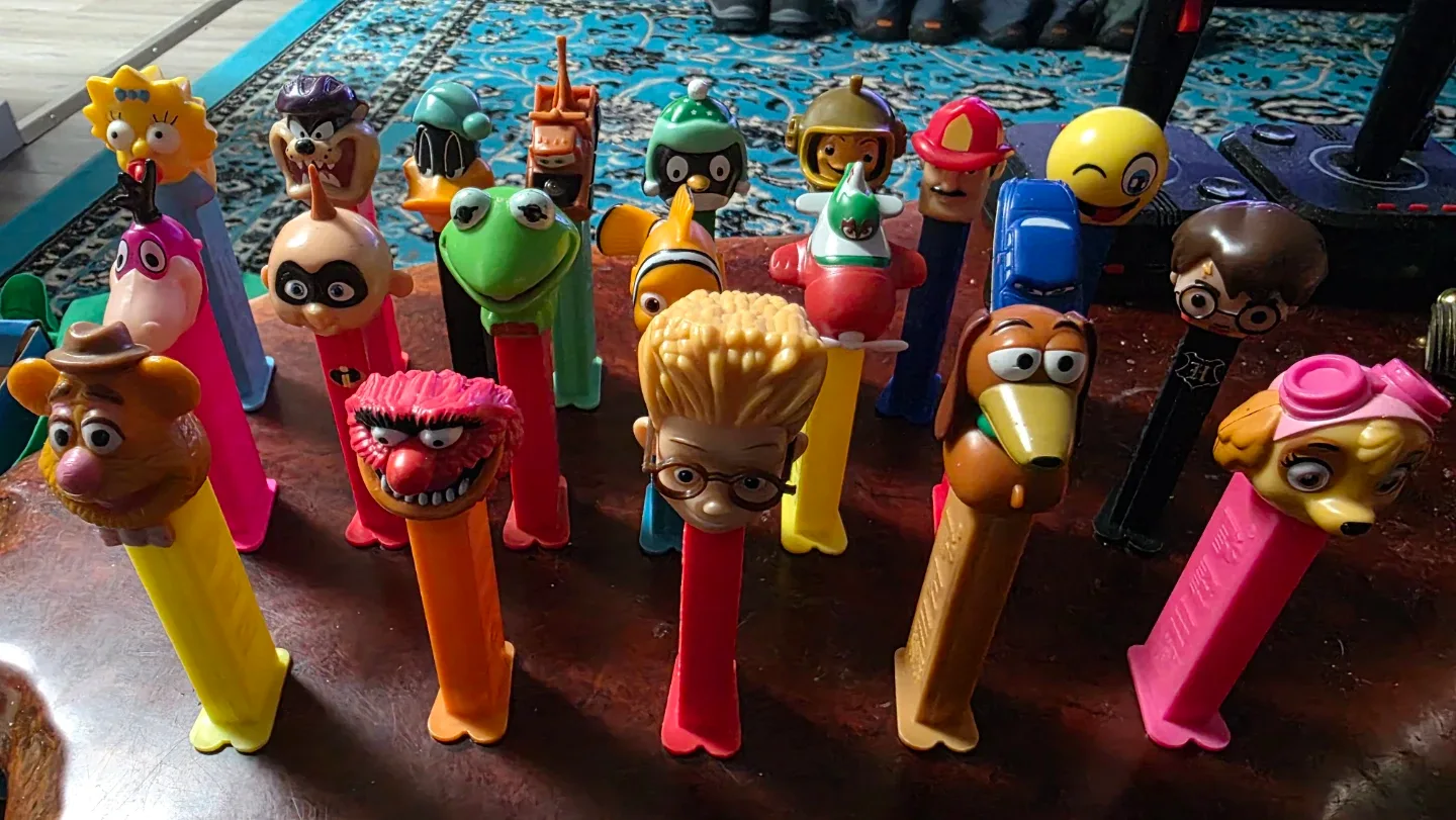 20 Assorted PEZ Candy Dispensers Collection