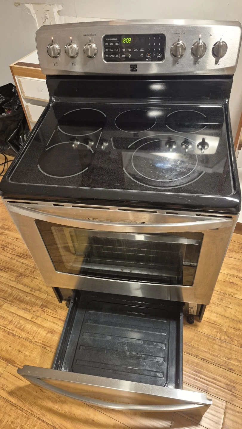 Kenmore Electric Coil Top Stove Oven - photo 3
