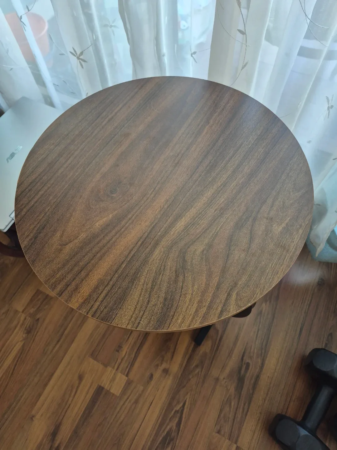 Round C-Shaped Side Table - Brown Marble Pattern - photo 4