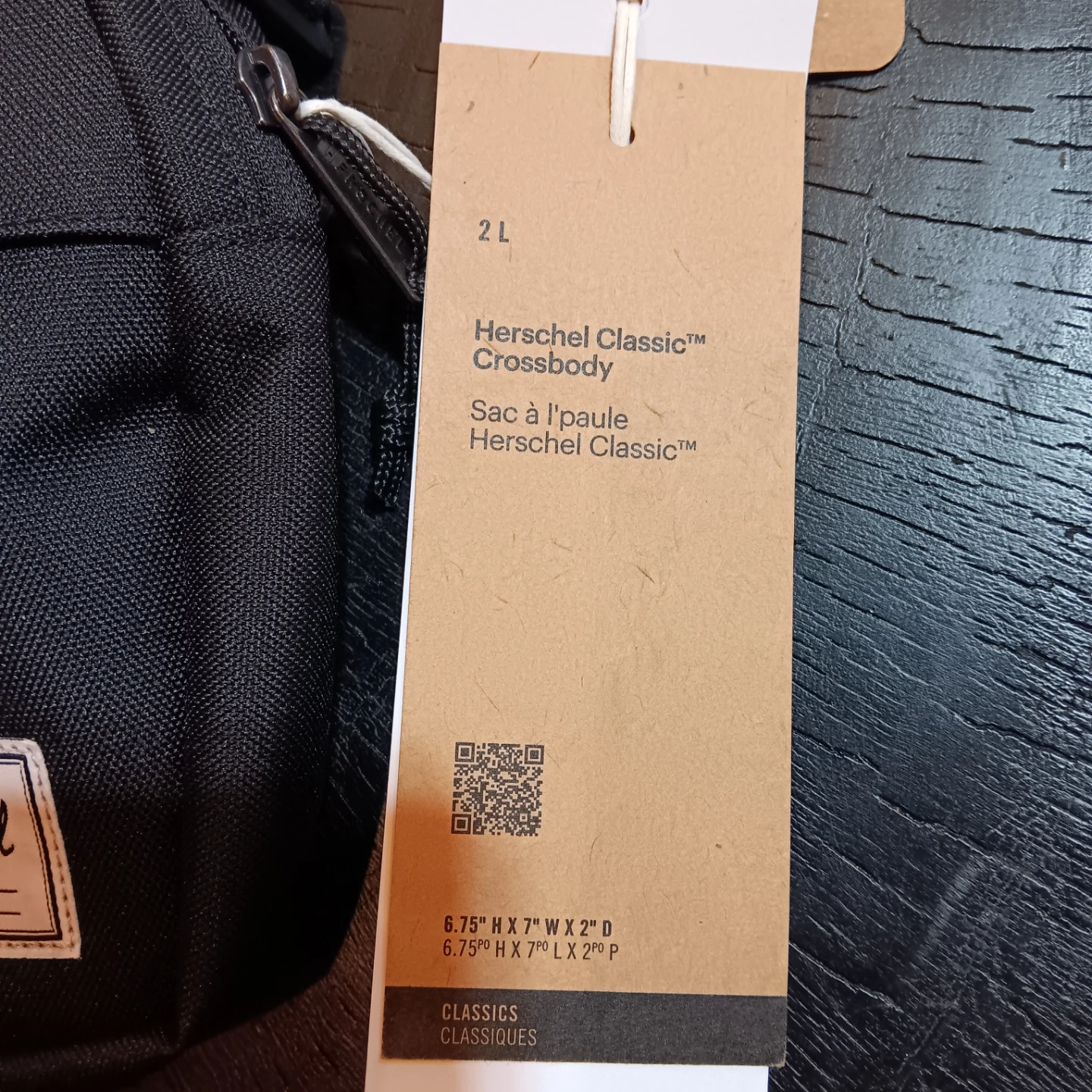 Herschel Classic Crossbody Bag Toronto Maple Leafs Edition - photo 3