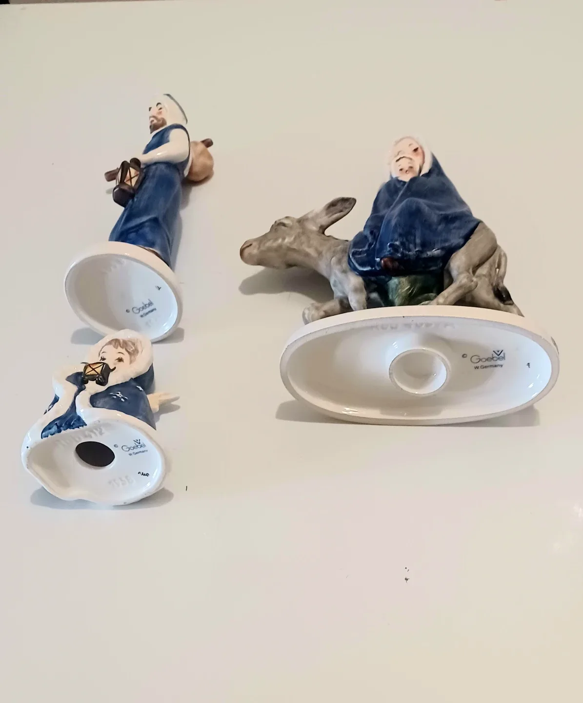 Vtg Goebel "Flight into Egypt" Set of 3 Pcs - photo 5