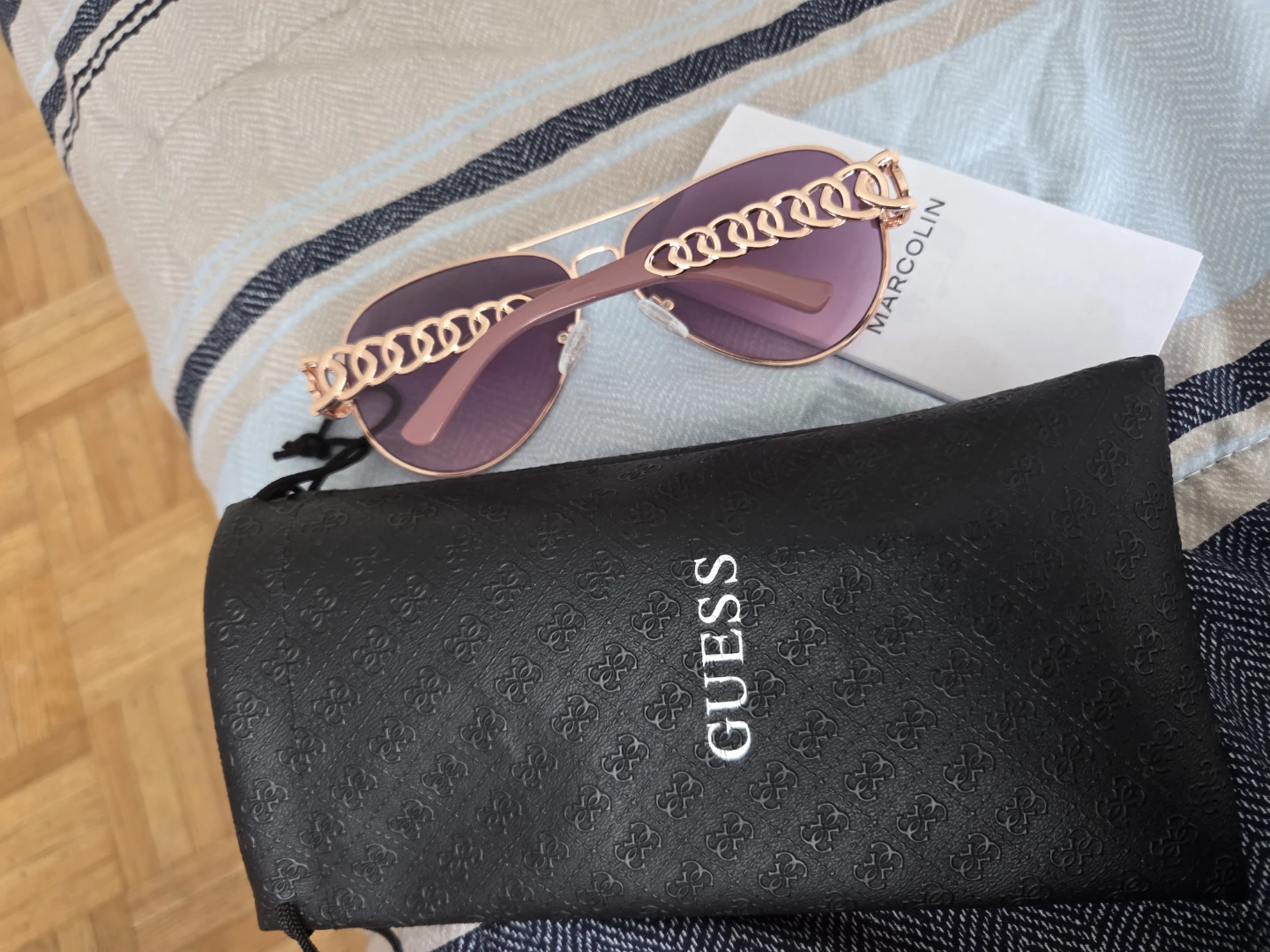 Guess Sunglasses Rose Gold with Purple Lenses - photo 2