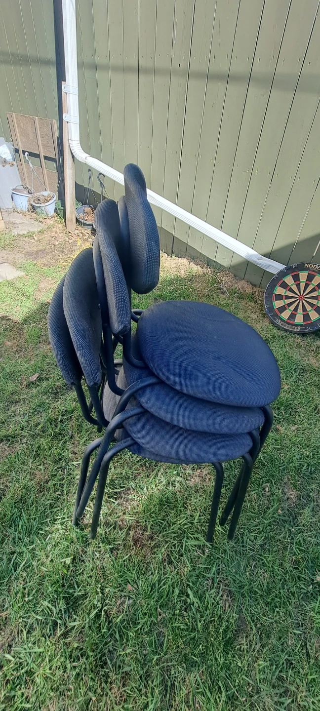 Set of 5 Stackable Office Chairs
