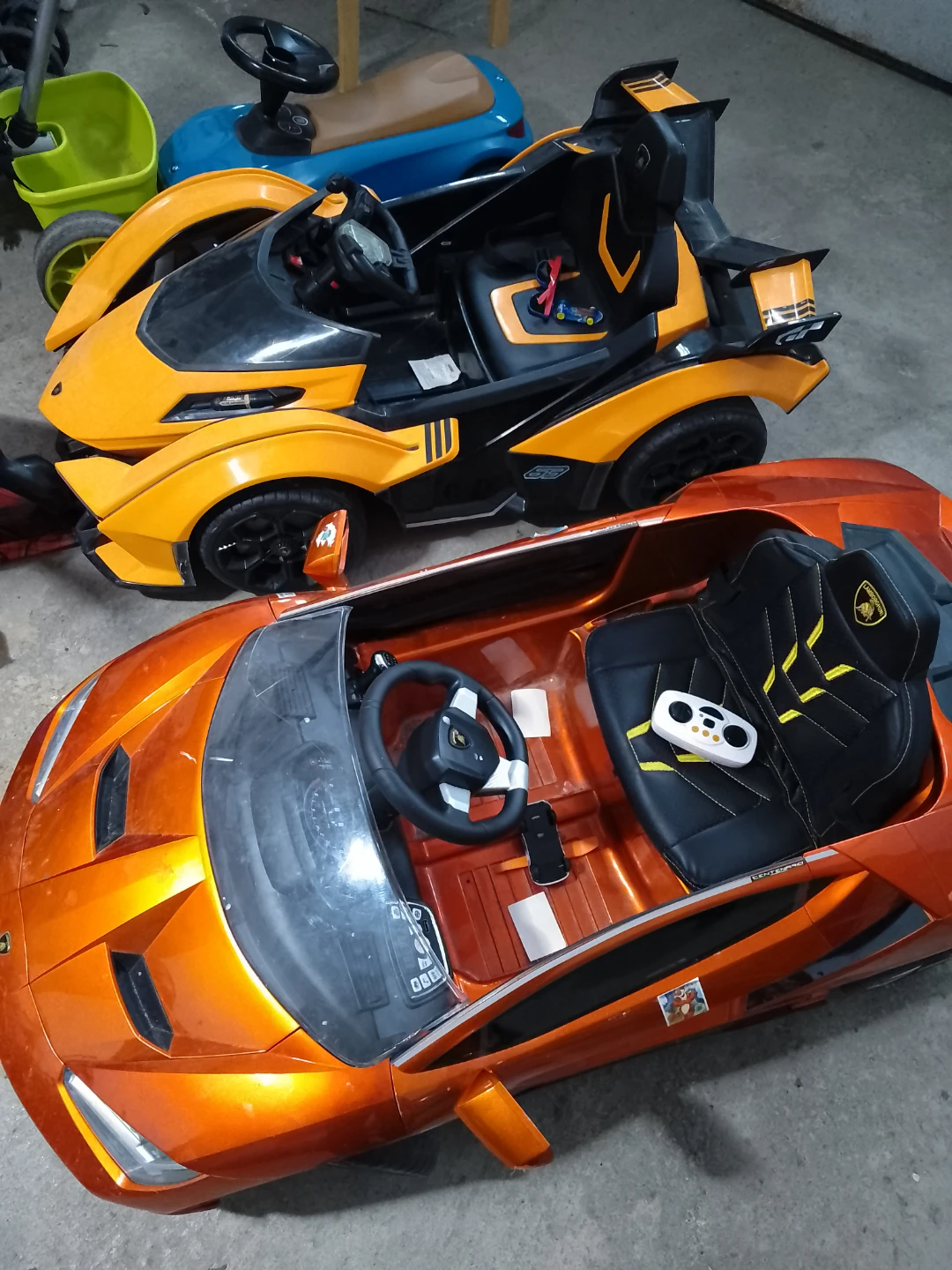 2 Kids Ride-On Cars - Orange Lamborghini & Black/Orange Style - photo 4
