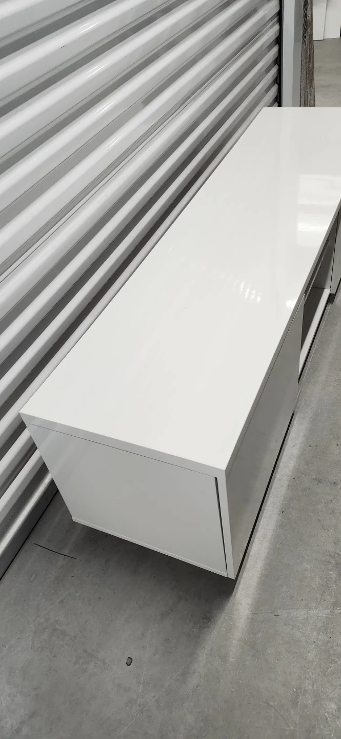 Ikea TV stand with drawers - photo 4