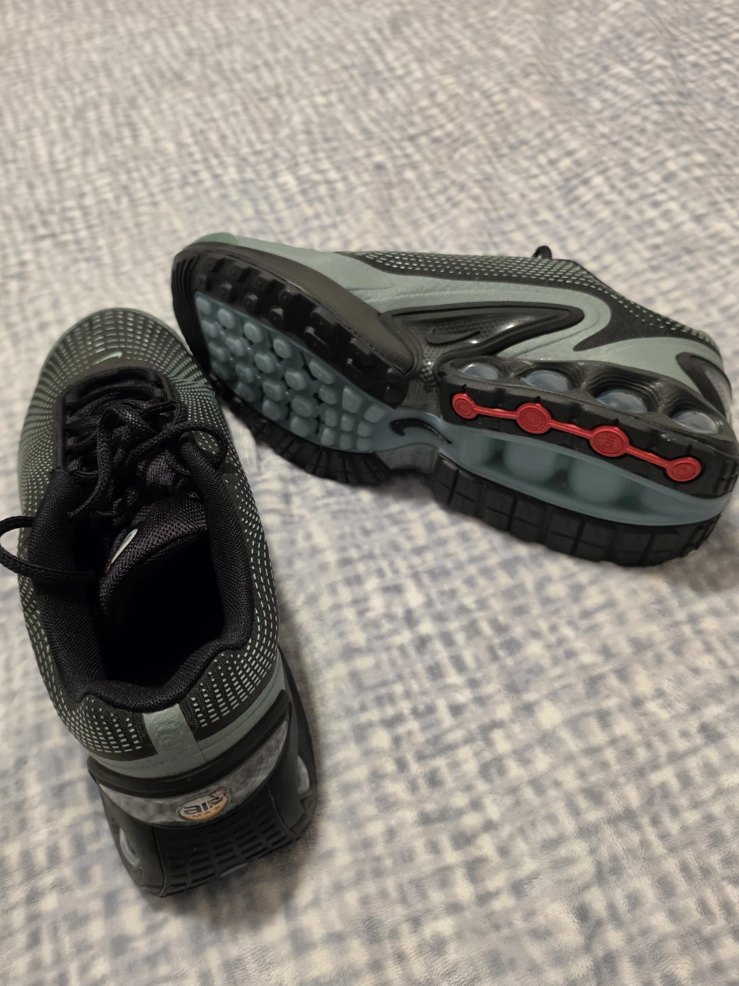 Nike Air Max Tuned 1 Mens Shoes - photo 4
