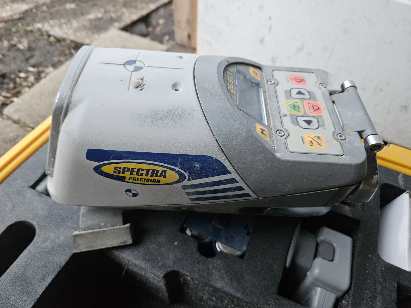 Spectra Precision DG813 Rotary Laser Level - photo 4