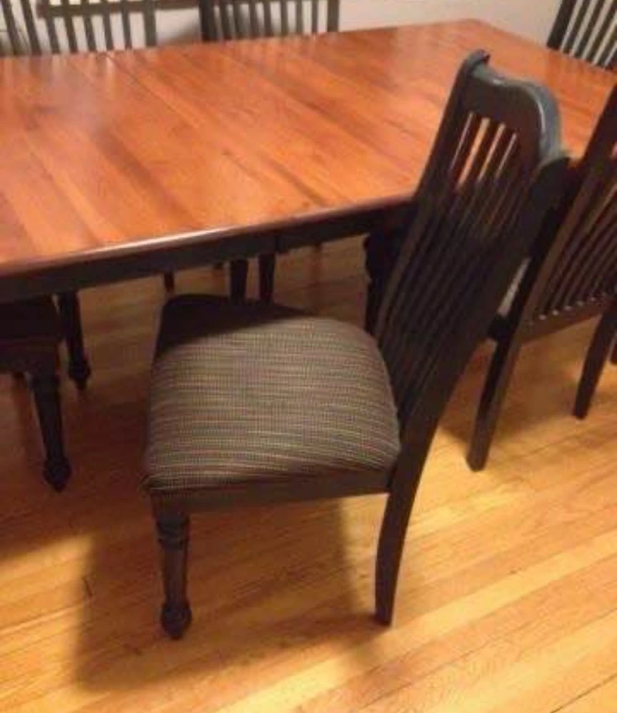 Solid Table, Chairs and extension leaf