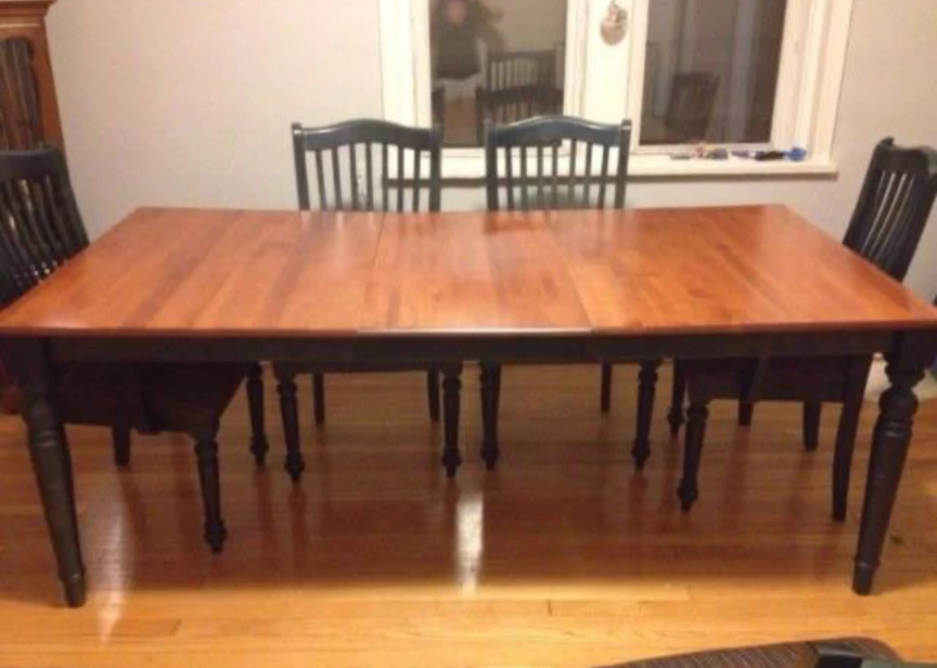 Solid Table, Chairs and extension leaf - photo 4