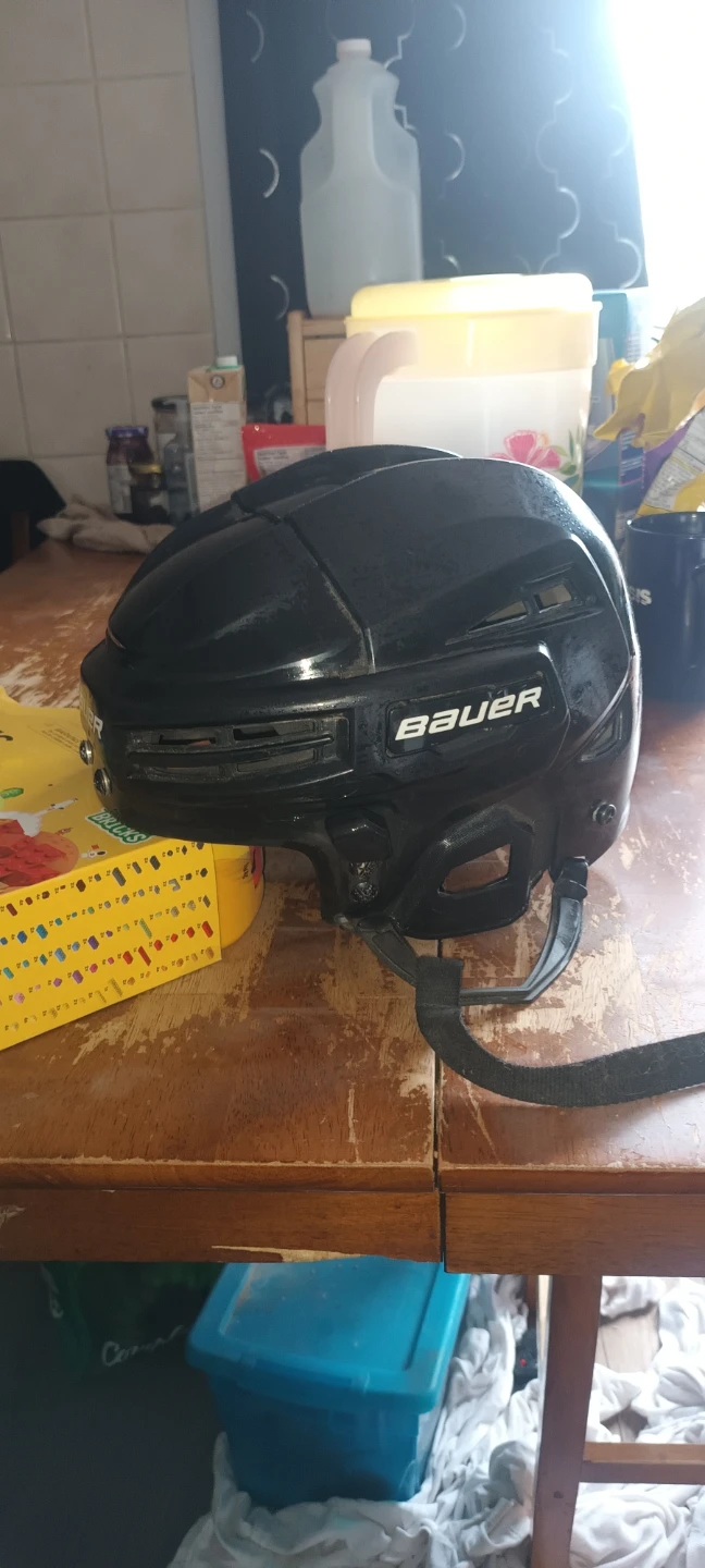 Bauer Hockey Helmet Large - photo 2