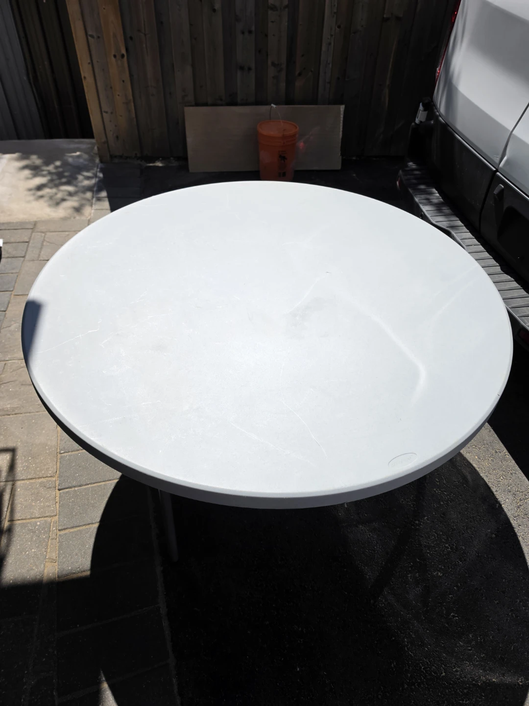 Folding Round Table (Heavy Duty) - photo 2