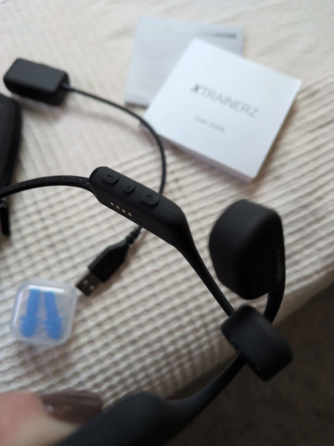 AfterShokz Xtrainerz Open-Ear MP3 Bone Conduction Headphones - photo 3