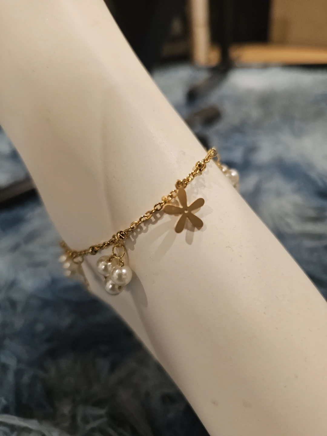Gold-tone Anklet with Flower and Pearl Charms - photo 3