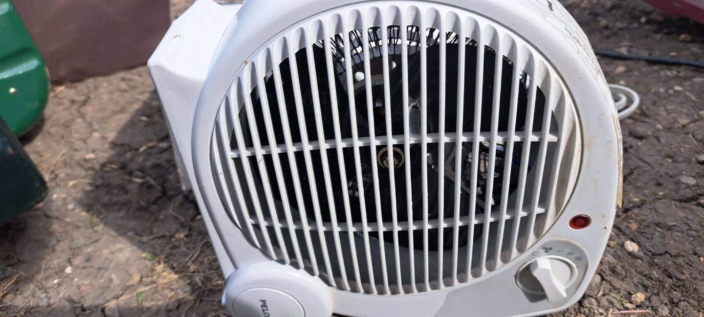 Pelonis HB-211 Fan Heater - photo 2