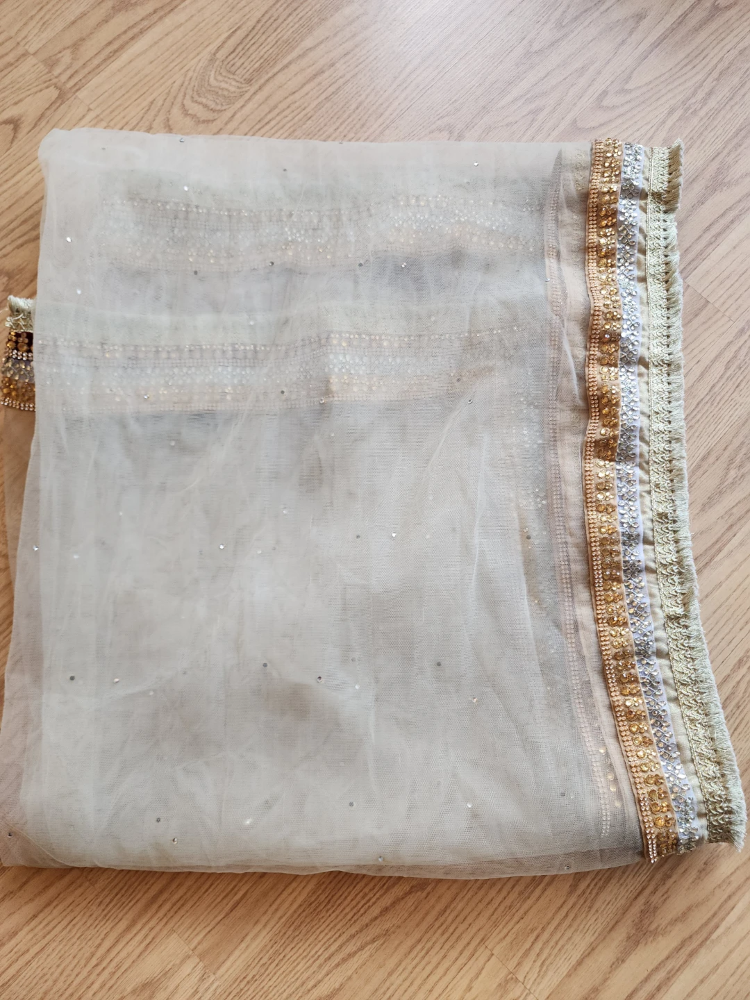 Embellished peplum Kurti with Dupatta and gharara - photo 2