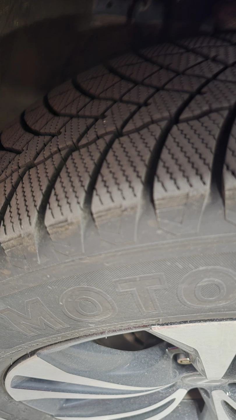 MotoMaster Winter Tire - Edge II - photo 2