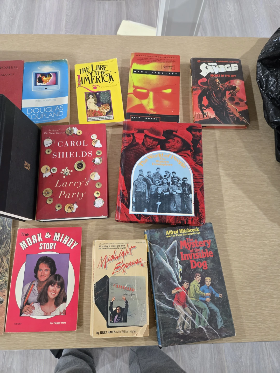 Assorted Books Collection - photo 4