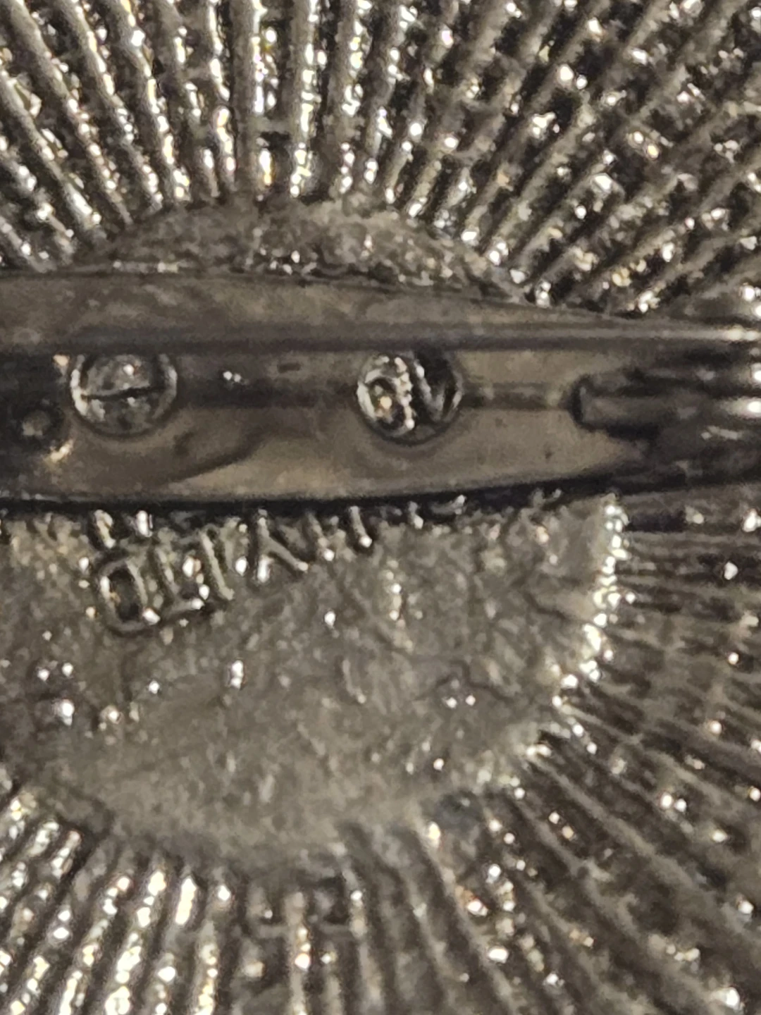 VRI Badge with Crown - photo 3
