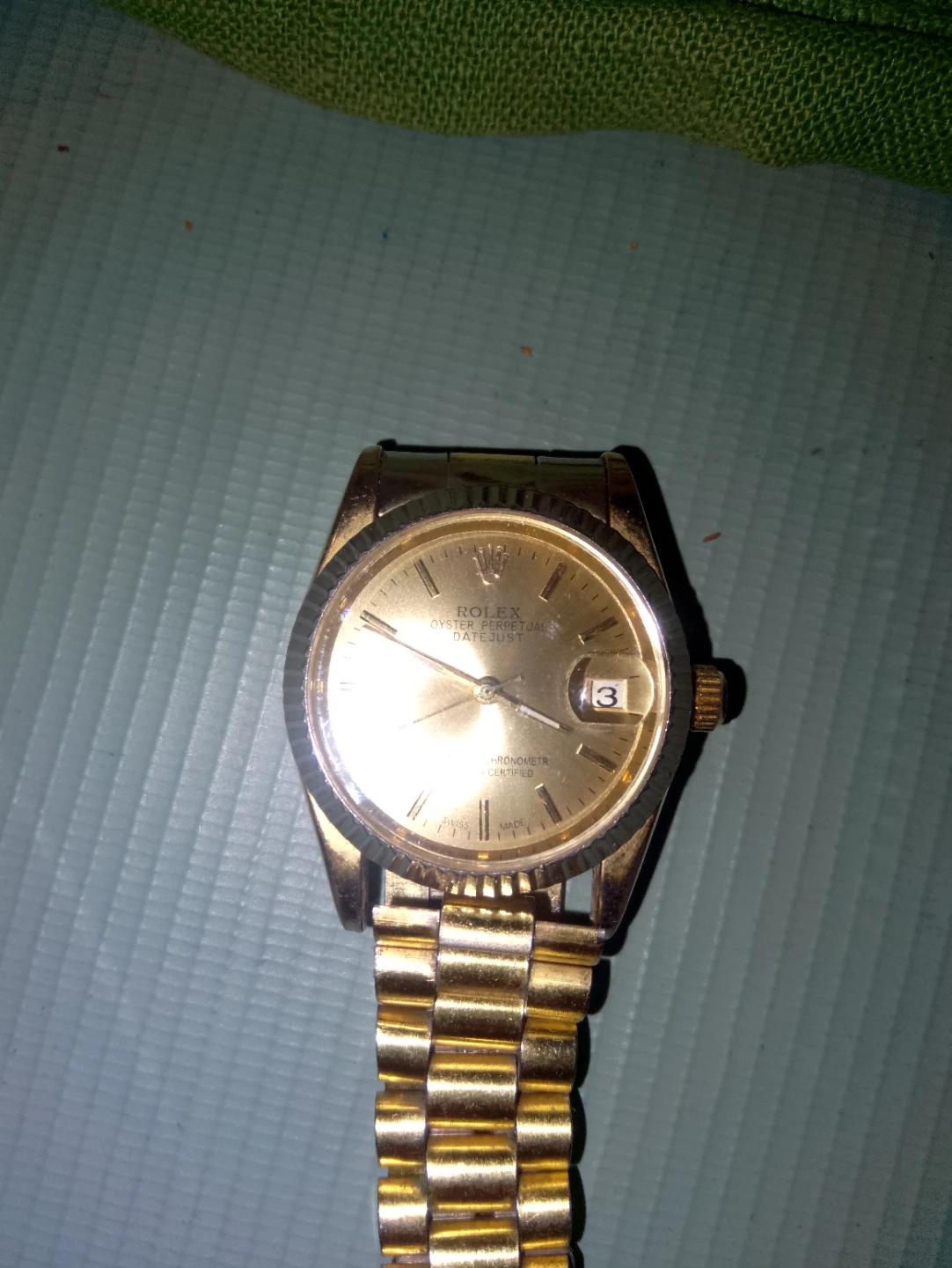 Rolex Oyster Perpetual Datejust Gold Watch - photo 2