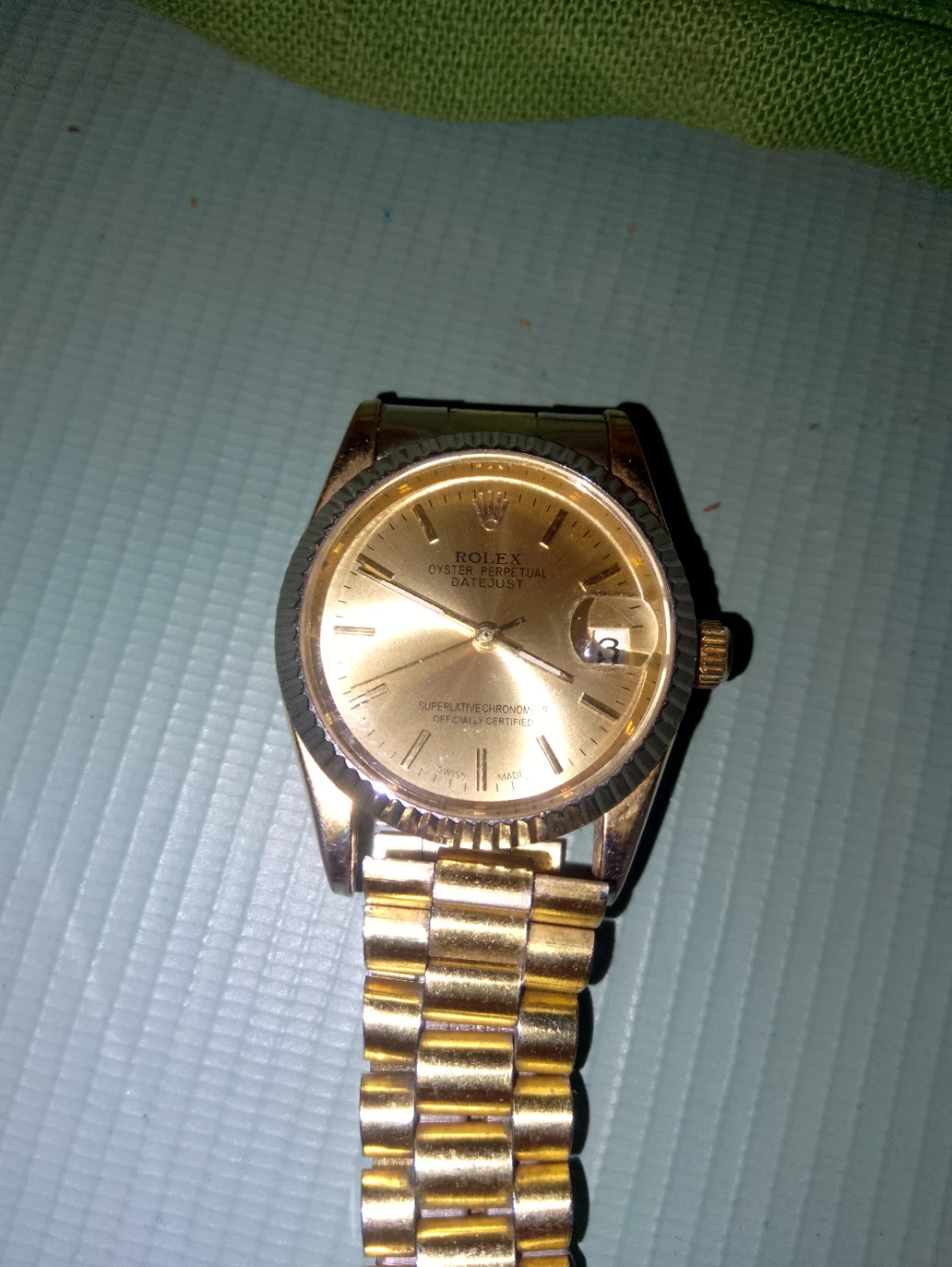 Rolex Oyster Perpetual Datejust Gold Watch - photo 3
