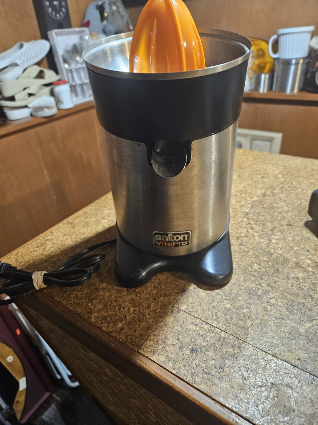 Salton VitaPro Citrus Juicer - photo 2