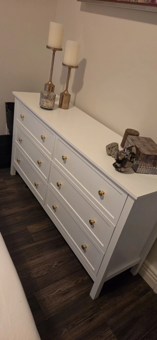 Lark Manor 55.1" White 6-Drawer Dresser