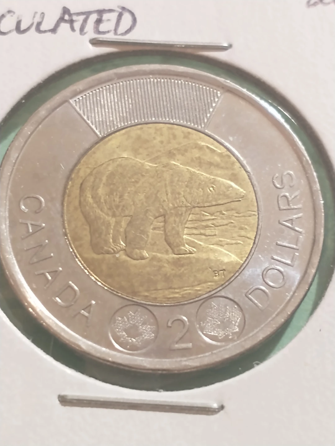 Nice 2016 Canada uncirculated Toonie #2017-1170