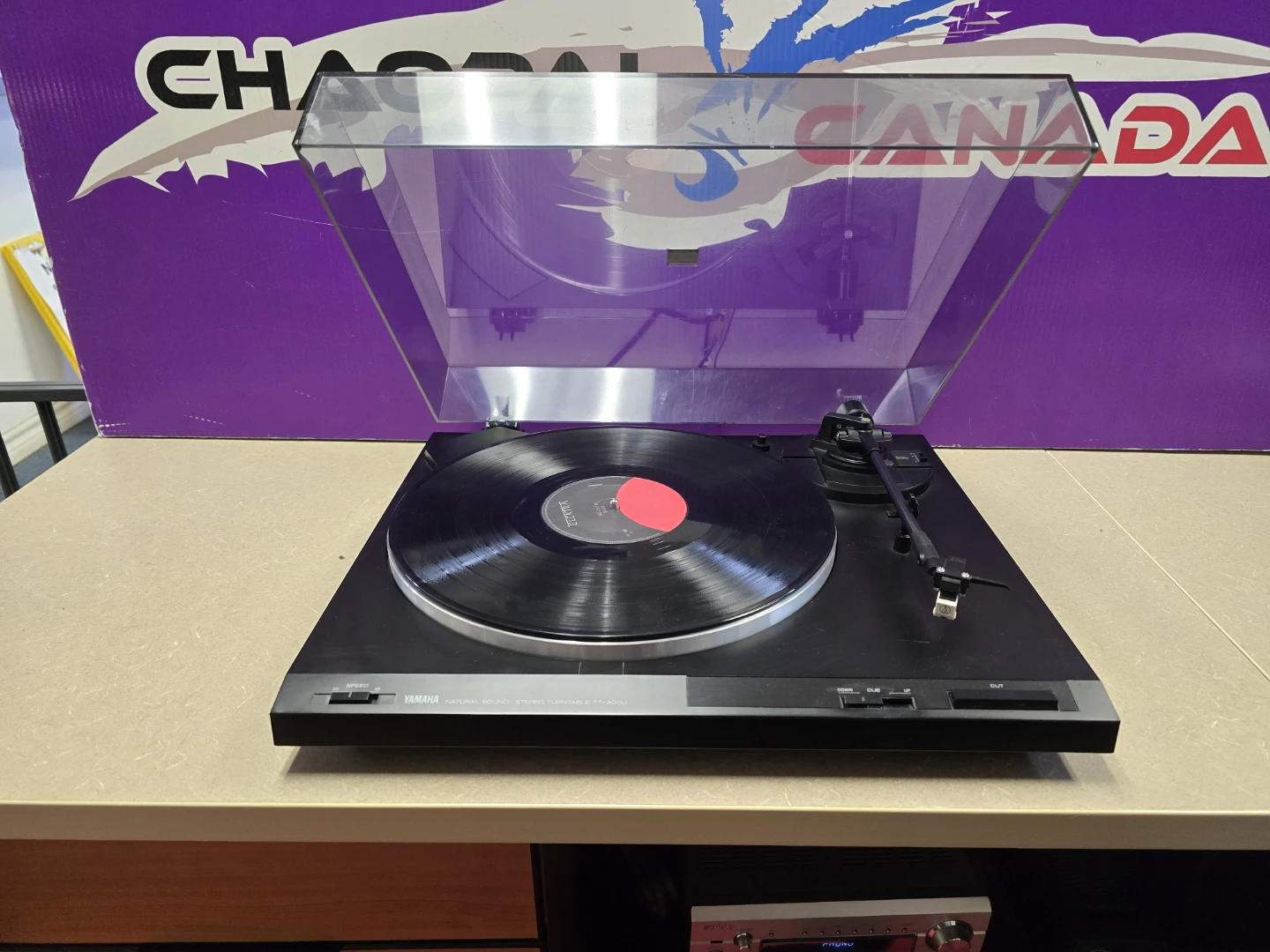 Vintage Yamaha TT-300U Record Turntable Japanese Audiophile - photo 3