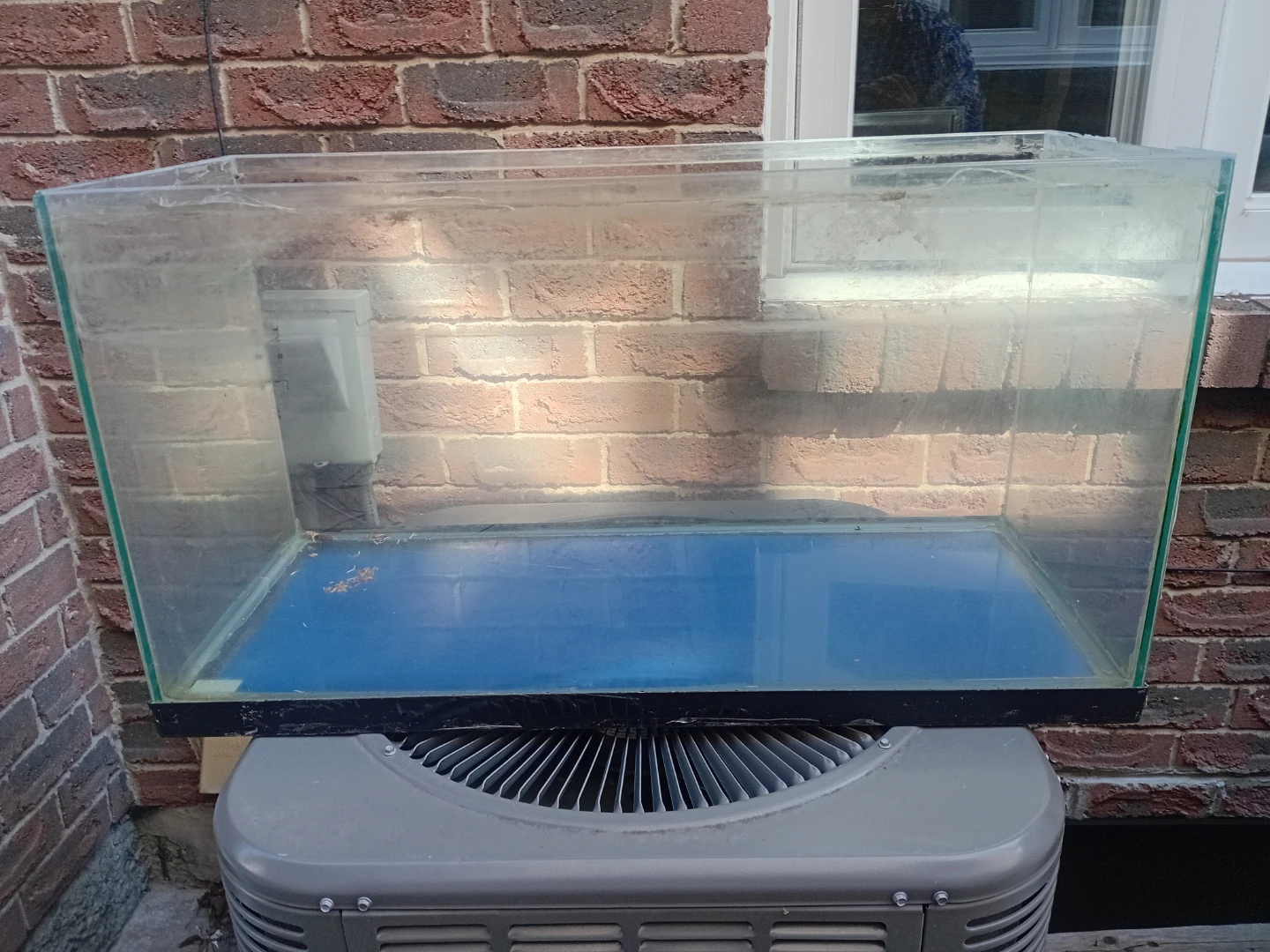 Glass Aquarium Tank - photo 3