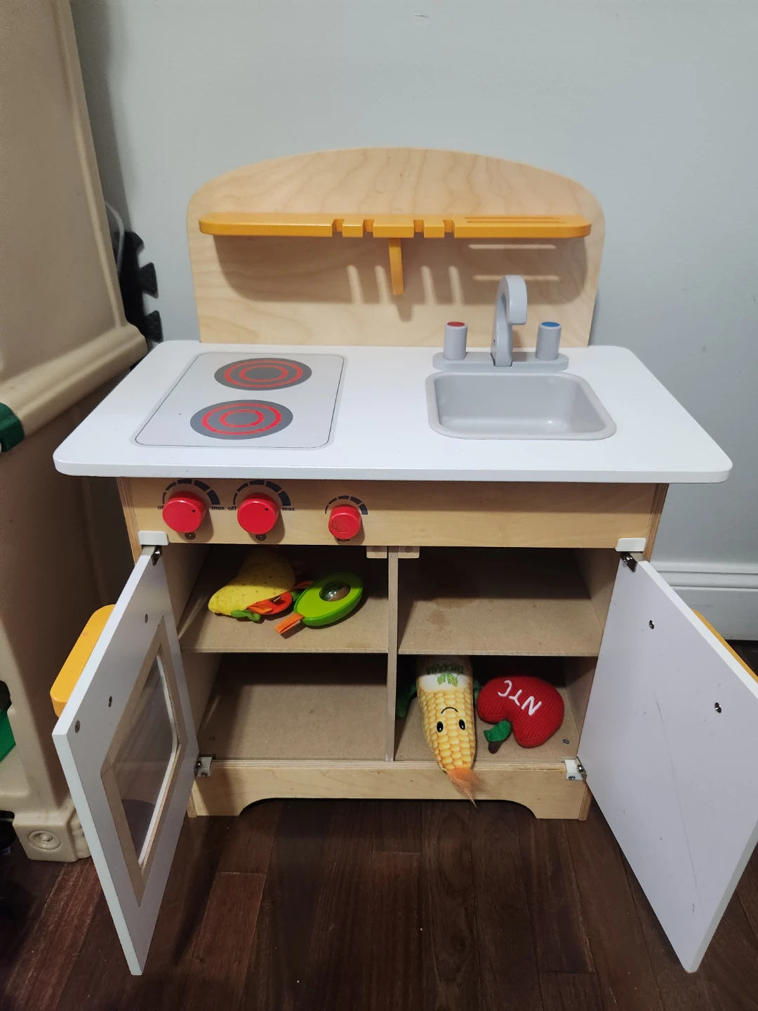 Wooden Play Kitchen - photo 3