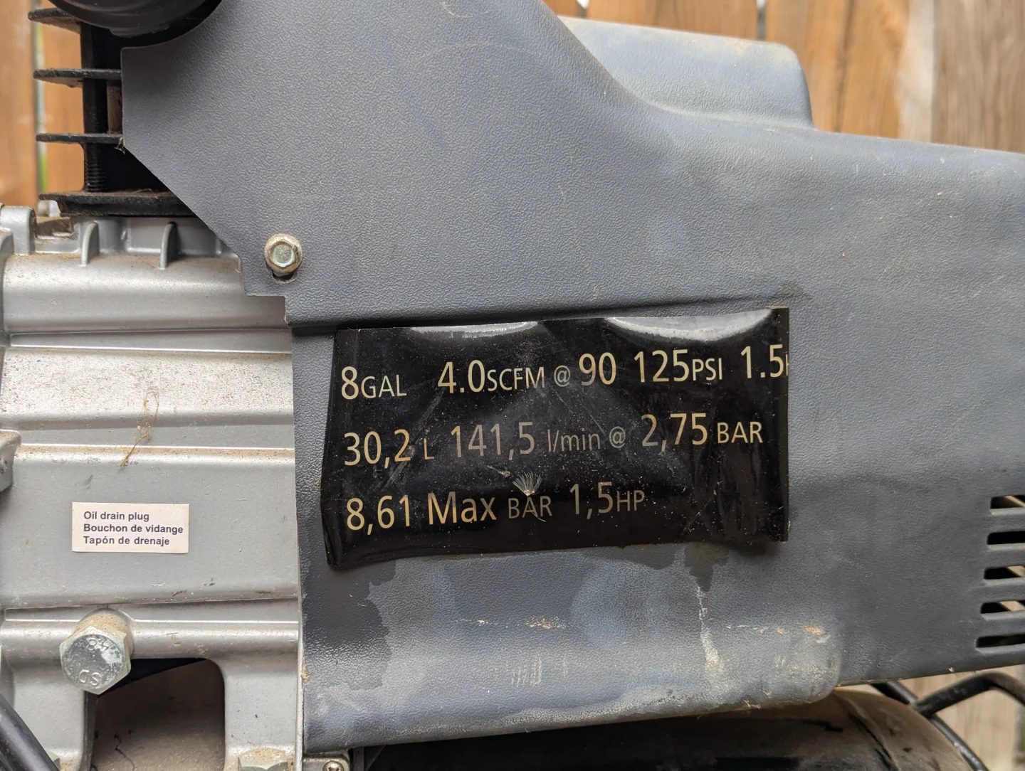 Husky TA-2530B 8 Gallon Air Compressor - photo 3