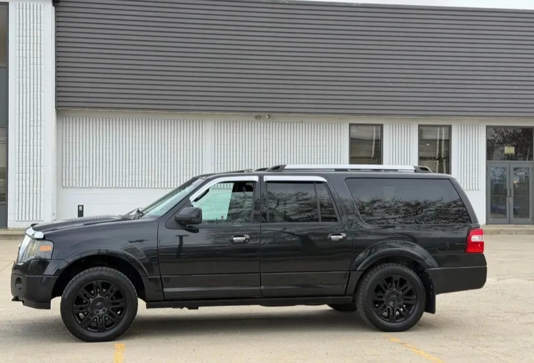 2011 Ford Expedition Max Limited 4x4 - photo 3