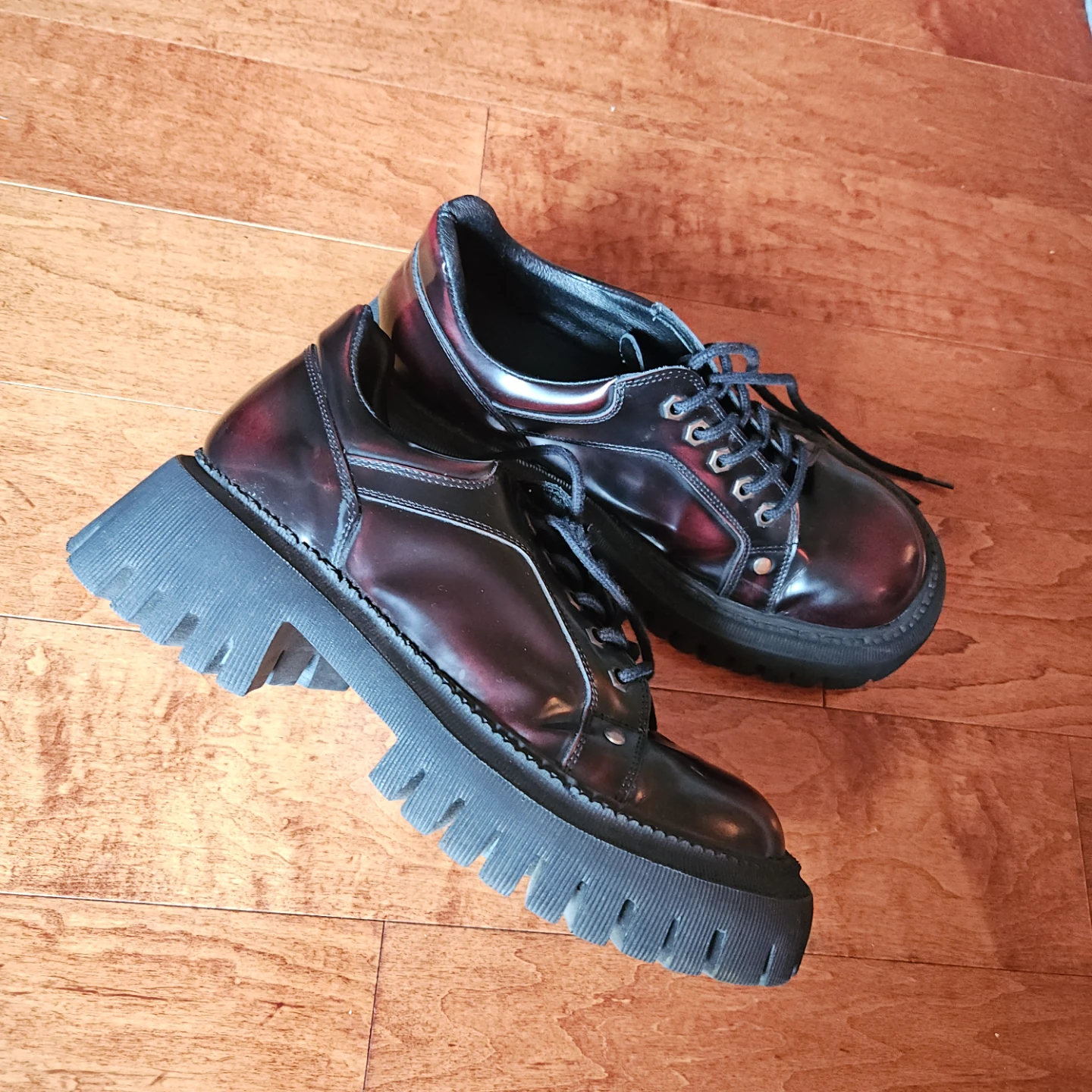 l'Intervalle Lug Sole Oxfords in Burgundy - photo 2