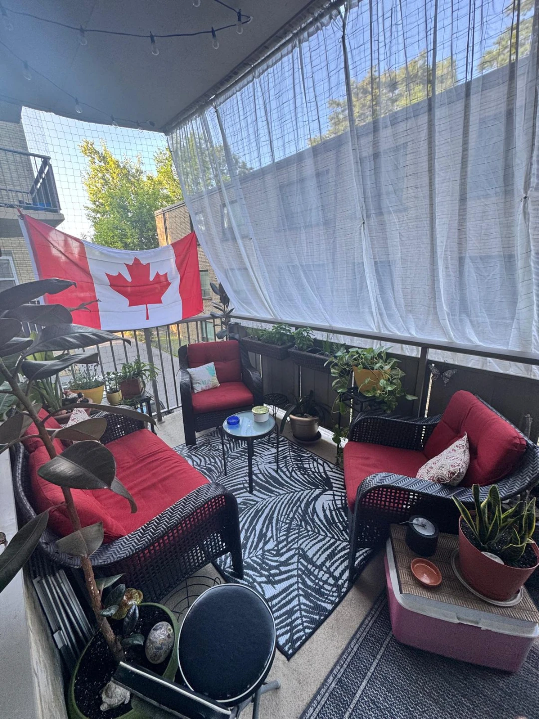 Wicker Patio Furniture Set with Red Cushions